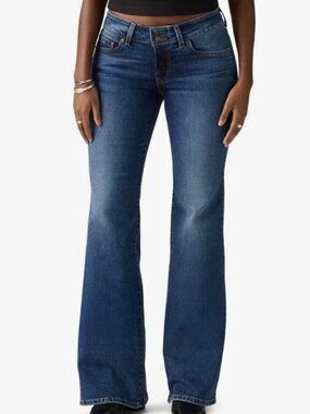 Never worn-Levi's Women's Superlow Flare Jeans